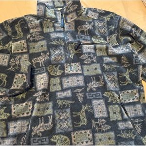 Vintage men’s LL Bean Quarter Zip fleece sweatshirt